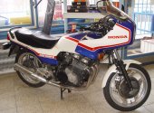 1982 Honda CBX 550 F 2 photo